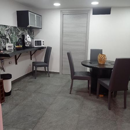 Naples In The Heart Villa Luaran gambar