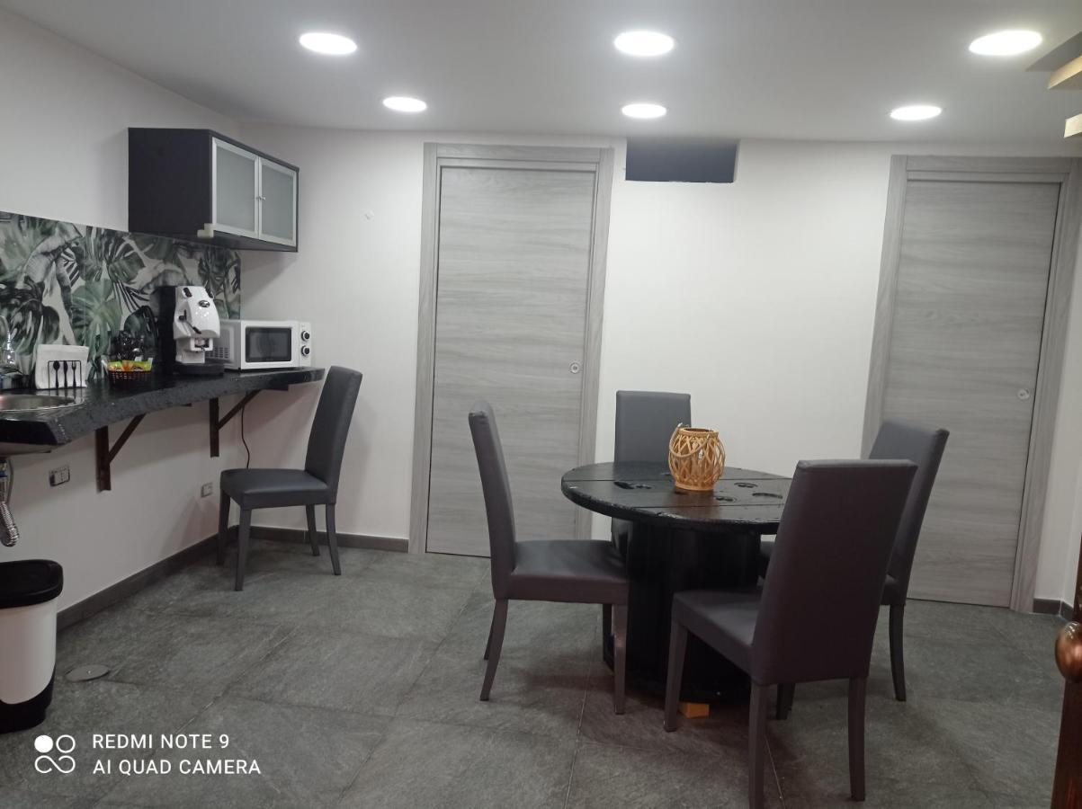 Naples In The Heart Villa Luaran gambar